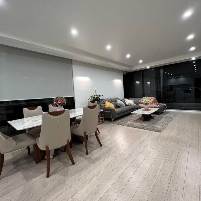 Carlton Stunning View Apartment 150M Away From University Of Melbourne Luaran gambar
