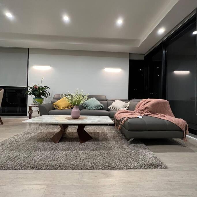 Carlton Stunning View Apartment 150M Away From University Of Melbourne Luaran gambar
